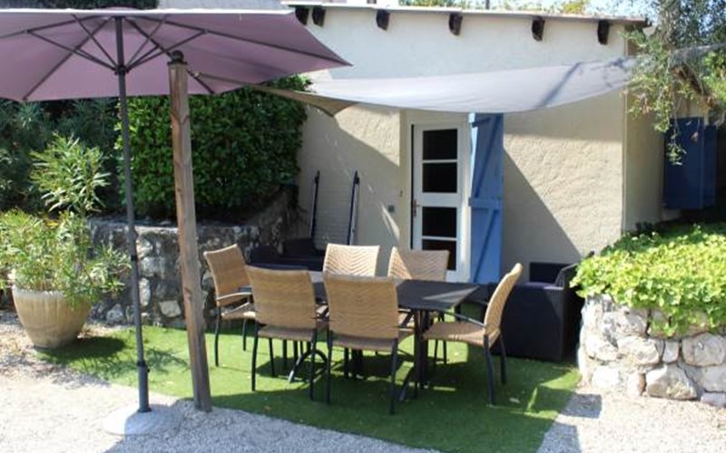 Logis Hôtel Cayrons Location Logis Hôtel Cayrons à ABRIES