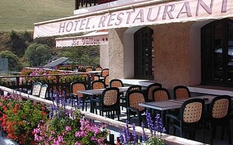 HOTEL LE VALLON Location HOTEL LE VALLON à VARS