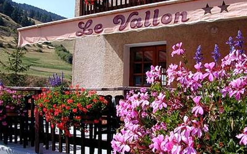 HOTEL LE VALLON Location HOTEL LE VALLON à VARS