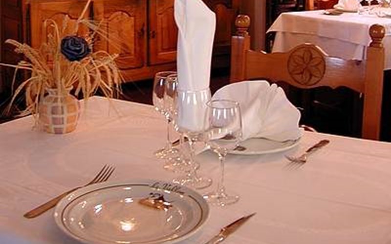 HOTEL LE VALLON Location HOTEL LE VALLON à VARS