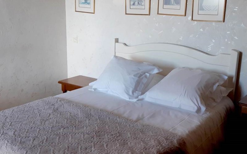 Logis Hôtel les Géraniums Location Logis Hôtel les Géraniums à ABRIES