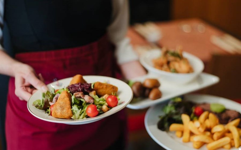 Logis Hôtel de la Mairie Location Logis Hôtel de la Mairie à EMBRUN