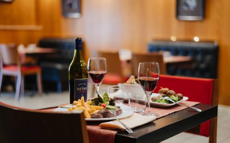 Logis Hôtel de la Mairie Location Logis Hôtel de la Mairie à EMBRUN