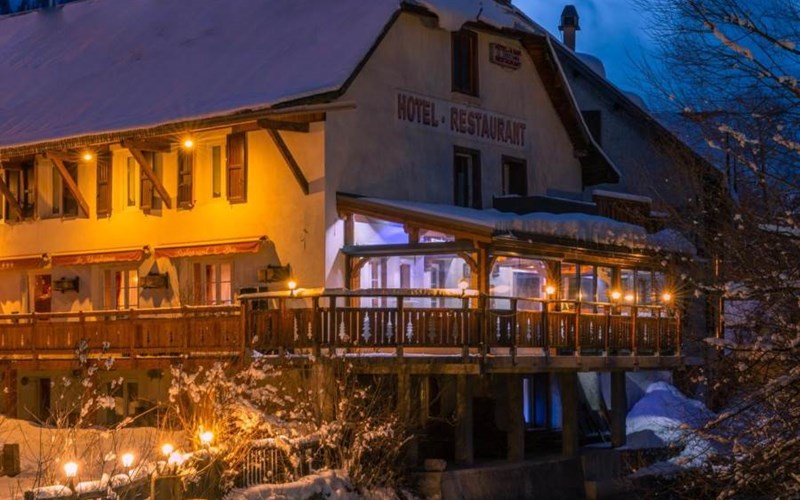Logis Hôtel et Spa le Christiania Location Logis Hôtel et Spa le Christiania à LA SALLE LES ALPES