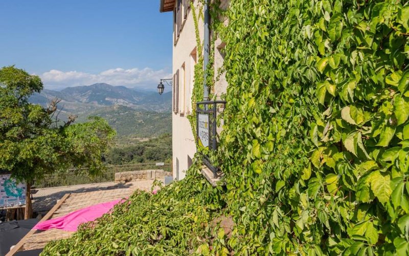 Logis Hôtel Beauséjour Location Logis Hôtel Beauséjour à ABRIES