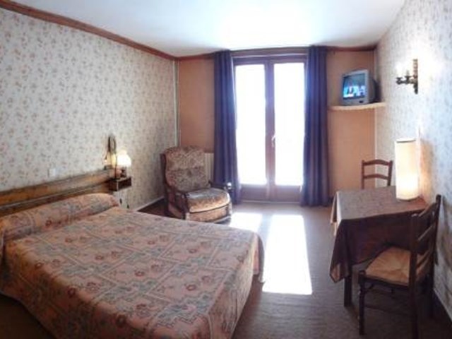 HOTEL LE SERAC LA GRAVE