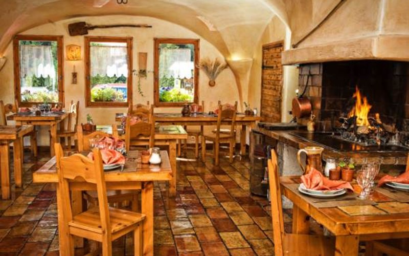 Hôtel & Spa La Ferme de l'Izoard Location Hôtel & Spa La Ferme de l'Izoard à ARVIEUX