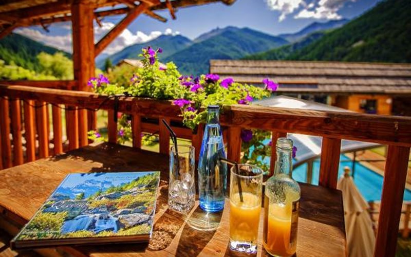 Hôtel & Spa La Ferme de l'Izoard Location Hôtel & Spa La Ferme de l'Izoard à ARVIEUX