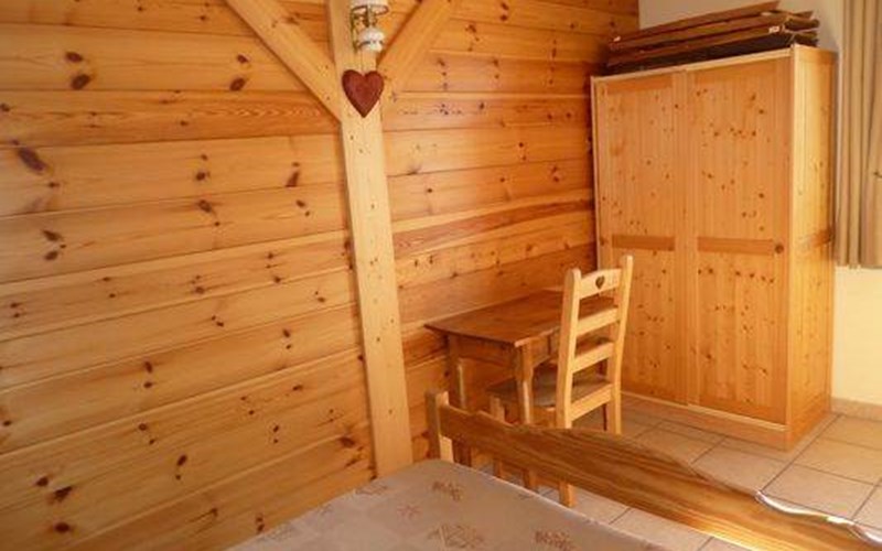 Appartement 4 personnes - le Cheynet 2 n°14 Location Appartement 4 personnes - le Cheynet 2 n°14 à CEILLAC