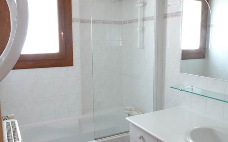 Appartement 5 personnes - Le Cheynet 2 n°4 Location Appartement 5 personnes - Le Cheynet 2 n°4 à CEILLAC