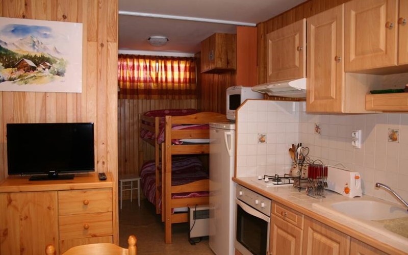 Appartement 3 personnes - Le Cheynet 1 n°23 Location Appartement 3 personnes - Le Cheynet 1 n°23 à CEILLAC