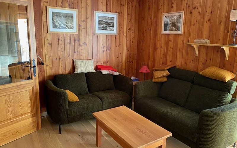 Appartement 8 personnes - Le Cheynet 1 n°30 Location Appartement 8 personnes - Le Cheynet 1 n°30 à CEILLAC