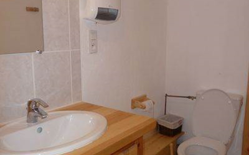 Appartement 8 personnes - Le Cheynet 1 n°30 Location Appartement 8 personnes - Le Cheynet 1 n°30 à CEILLAC