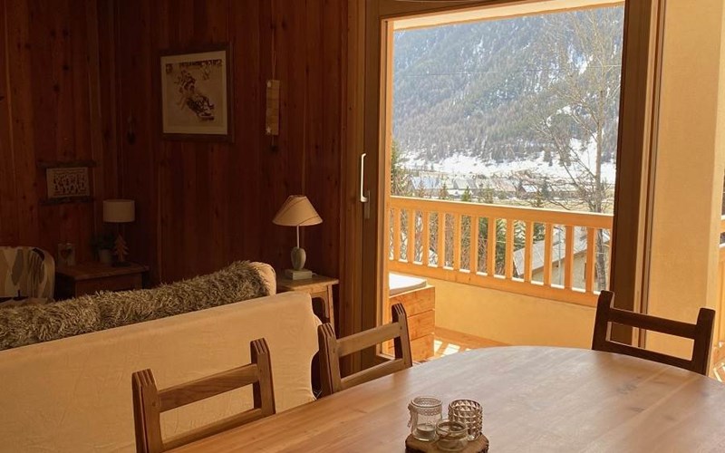 Appartement 8 personnes - Sci Les Fontines Cheynet 1 n° 38 Location Appartement 8 personnes - Sci Les Fontines Cheynet 1 n° 38 à CEILLAC