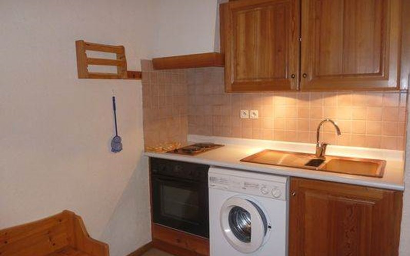 Studio 2 personnes - Le Cristillan n°7 Location Studio 2 personnes - Le Cristillan n°7 à CEILLAC