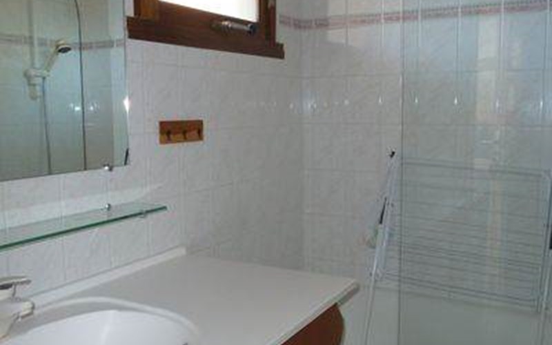 Studio 2 personnes - Le Cristillan n°8 Location Studio 2 personnes - Le Cristillan n°8 à CEILLAC