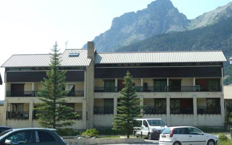 Studio 2 personnes - Le Cristillan n°8 Location Studio 2 personnes - Le Cristillan n°8 à CEILLAC