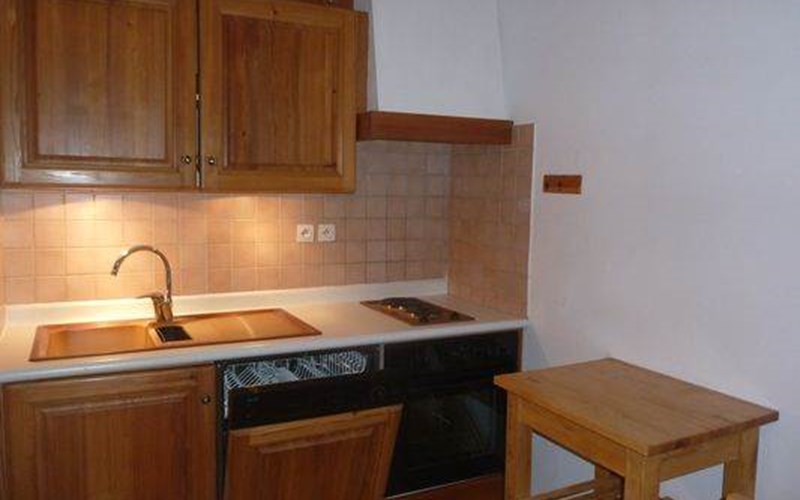 Studio 2 personnes - Le Cristillan n°8 Location Studio 2 personnes - Le Cristillan n°8 à CEILLAC