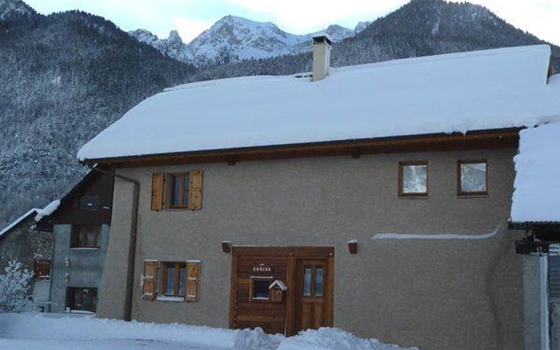 Maison individuelle 10 personnes - le Karibu Location Maison individuelle 10 personnes - le Karibu à CEILLAC