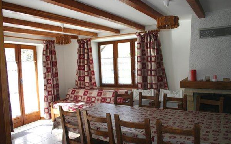 Appartement 6 personnes - Le Village Location Appartement 6 personnes - Le Village à CEILLAC