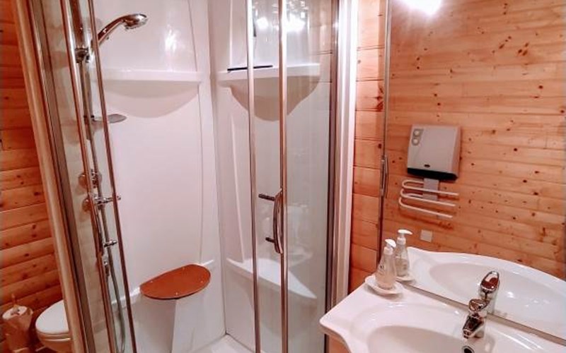 Appartement 6 personnes - Les Chazalets n°13 - Billard Location Appartement 6 personnes - Les Chazalets n°13 - Billard à ABRIES