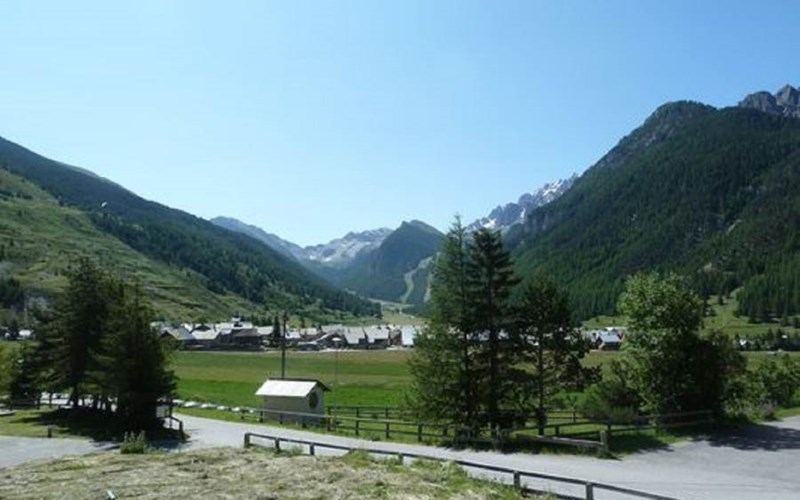 Studio 4 personnes - Les Corails Location Studio 4 personnes - Les Corails à CEILLAC