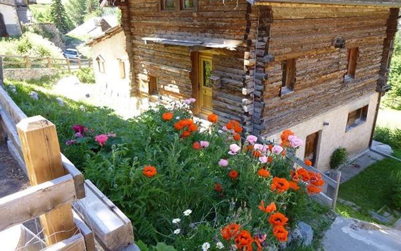 Chalet 9 personnes - Le Villard n°13 Location Chalet 9 personnes - Le Villard n°13 à ST VERAN