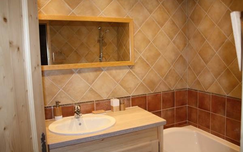 Appartement 8 personnes - Rasis Location Appartement 8 personnes - Rasis à CEILLAC