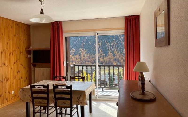 Appartement 4 personnes - Le Cheynet 2 n°13 Location Appartement 4 personnes - Le Cheynet 2 n°13 à CEILLAC