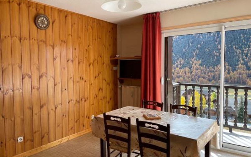 Appartement 4 personnes - Le Cheynet 2 n°13 Location Appartement 4 personnes - Le Cheynet 2 n°13 à CEILLAC