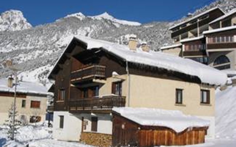 Appartement 5 personnes - Les Ombrettes Location Appartement 5 personnes - Les Ombrettes à CEILLAC