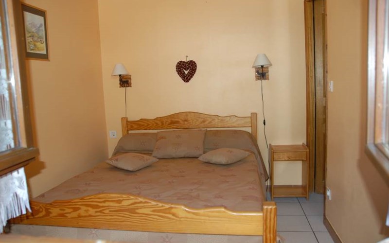 Appartement 2 personnes - L'Orette Location Appartement 2 personnes - L'Orette à CEILLAC