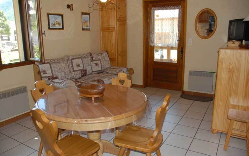 Appartement 2 personnes - L'Orette Location Appartement 2 personnes - L'Orette à CEILLAC