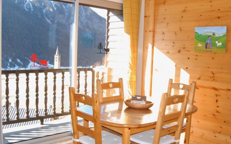 Appartement 4 personnes - le Cheynet 2 n°14 Location Appartement 4 personnes - le Cheynet 2 n°14 à CEILLAC