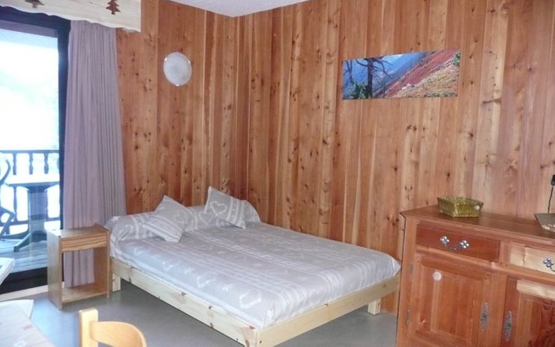 Studio 2 personnes - Le Cristillan n°6 Location Studio 2 personnes - Le Cristillan n°6 à CEILLAC