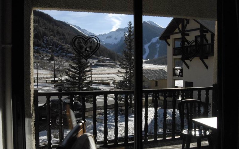 Studio 2 personnes - Le Cristillan n°6 Location Studio 2 personnes - Le Cristillan n°6 à CEILLAC