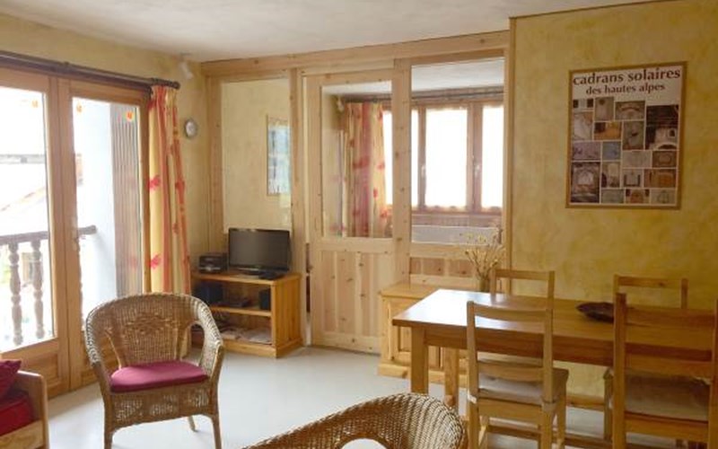 Appartement 4 personnes - Les Soldanelles Gentiane Location Appartement 4 personnes - Les Soldanelles Gentiane à ST VERAN