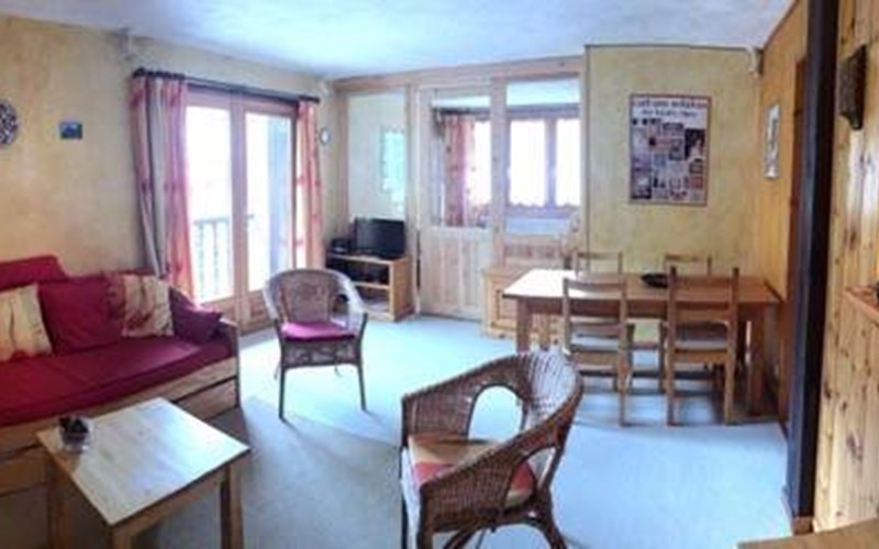 Appartement 4 personnes - Les Soldanelles Gentiane Location Appartement 4 personnes - Les Soldanelles Gentiane à ST VERAN