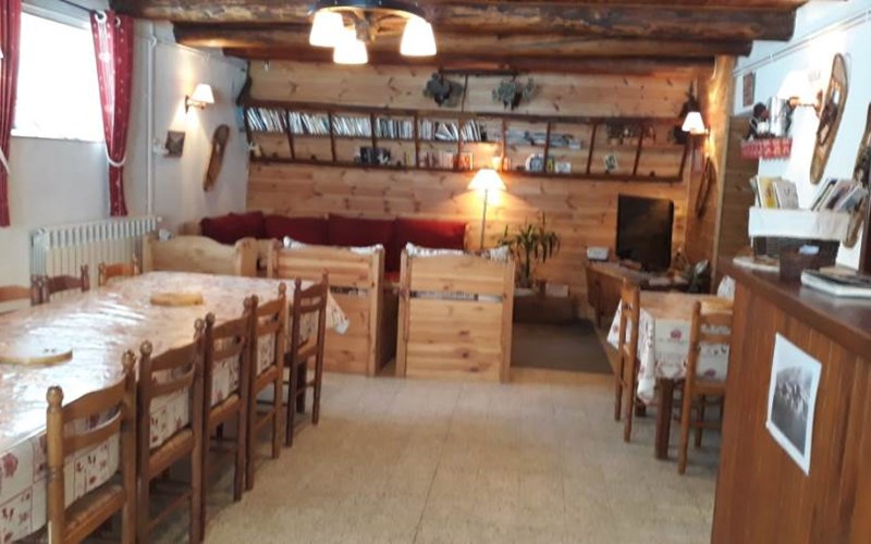 Chalet individuel 12 personnes - Aigue Agnelle Location Chalet individuel 12 personnes - Aigue Agnelle à MOLINES EN QUEYRAS