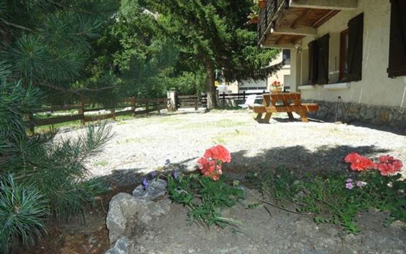 Appartement 5 personnes - Chalet L'Aouro Location Appartement 5 personnes - Chalet L'Aouro à CHATEAU VILLE VIEILLE