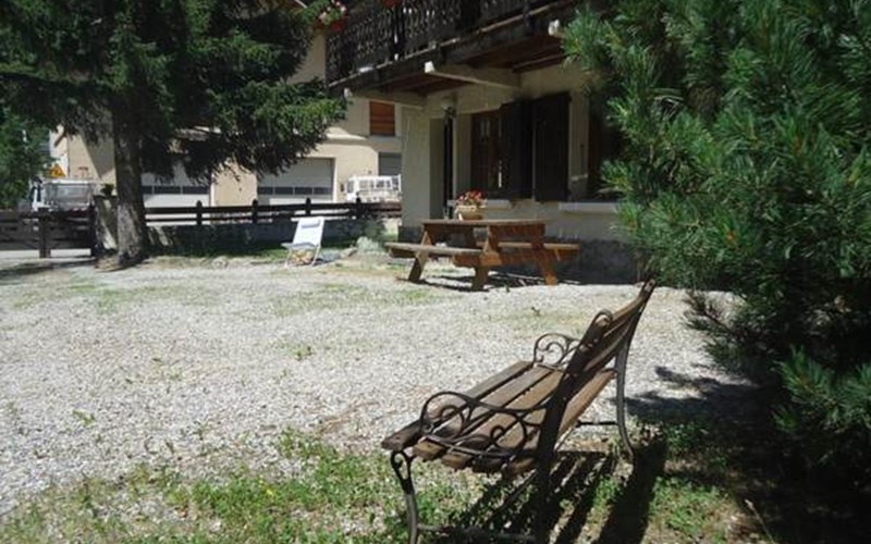 Appartement 5 personnes - Chalet L'Aouro Location Appartement 5 personnes - Chalet L'Aouro à CHATEAU VILLE VIEILLE