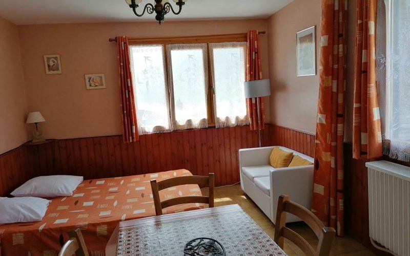 Studio 2 personnes RDC - Le Pin Location Studio 2 personnes RDC - Le Pin à CEILLAC