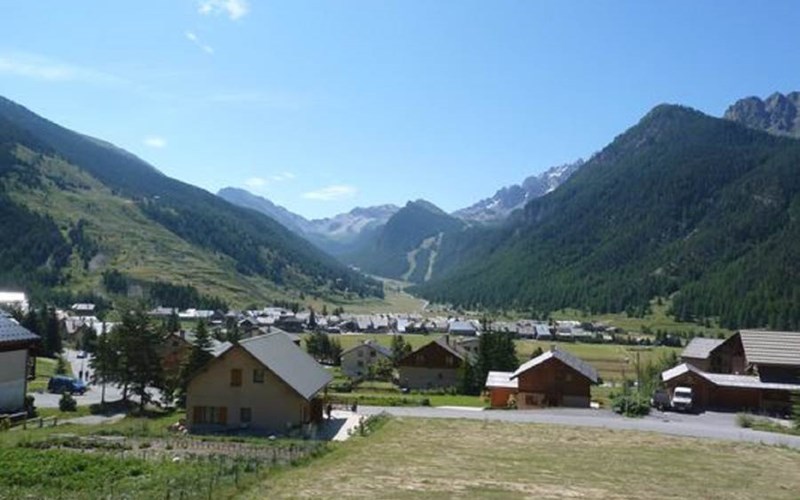 Studio 2 personnes RDC - Le Pin Location Studio 2 personnes RDC - Le Pin à CEILLAC