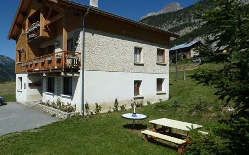 Appartement 7 personnes - Le Mélèze Location Appartement 7 personnes - Le Mélèze à CEILLAC