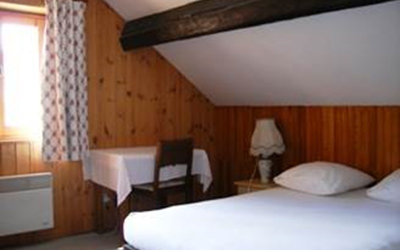 Appartement 4 personnes Location Appartement 4 personnes à CHATEAU VILLE VIEILLE