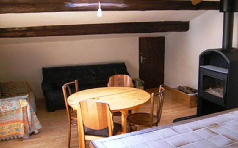 Appartement 4 personnes Location Appartement 4 personnes à CHATEAU VILLE VIEILLE