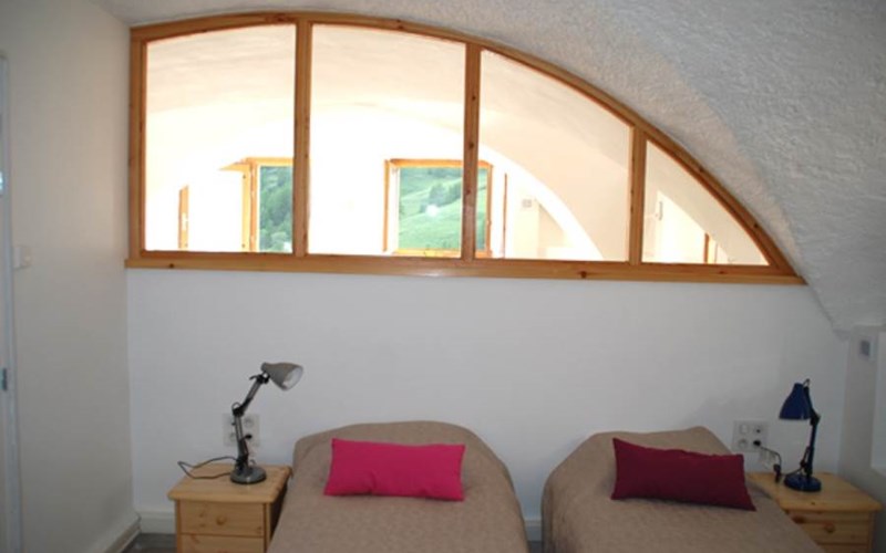 Appartement 4 personnes - Les Voûtes Location Appartement 4 personnes - Les Voûtes à CHATEAU VILLE VIEILLE