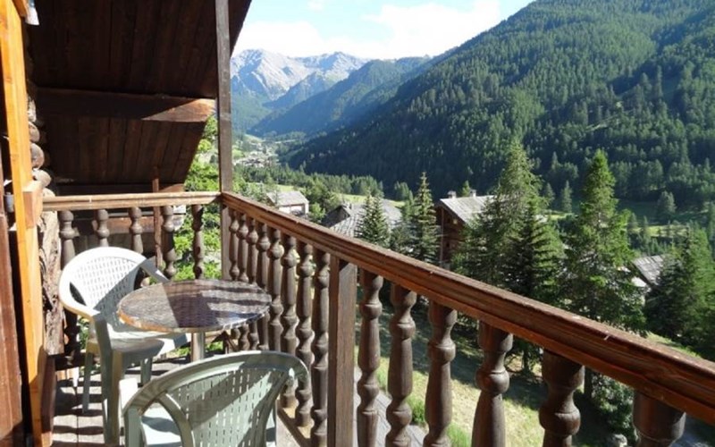 Appartement 5 personnes - Le Grenier Location Appartement 5 personnes - Le Grenier à MOLINES EN QUEYRAS