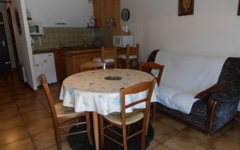 Studio 4 personnes - Le Peynin n°22 Location Studio 4 personnes - Le Peynin n°22 à AIGUILLES