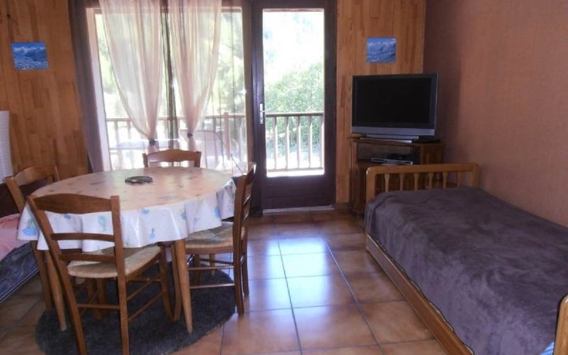 Studio 4 personnes - Le Peynin n°22 Location Studio 4 personnes - Le Peynin n°22 à AIGUILLES